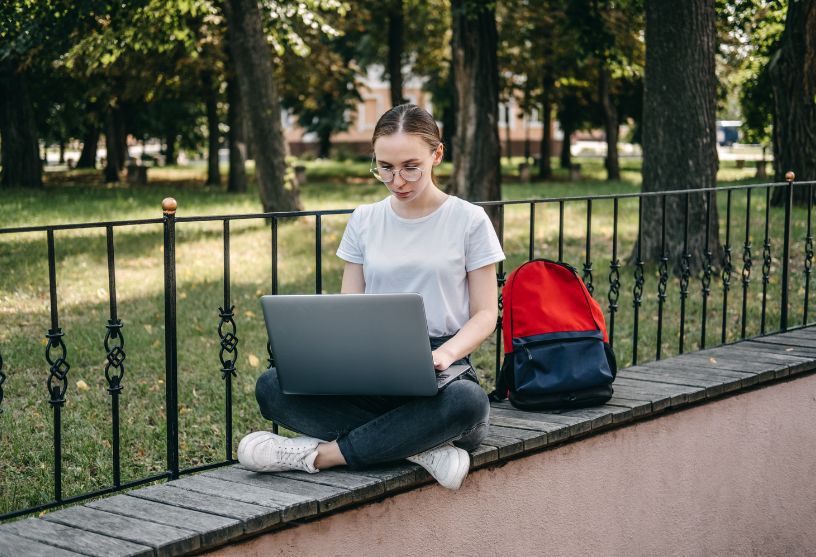 Best Online Services to Offer as a Beginner Freelancer