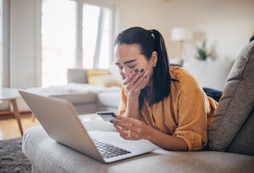 How to Avoid Job Scams in the U.S. (Especially on Facebook or WhatsApp)