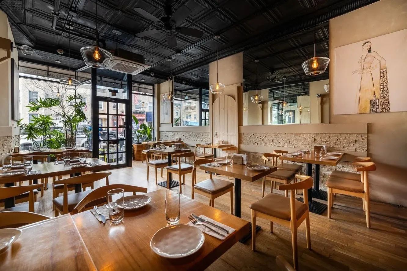 Experience the essence of Georgia at Ubani, your culinary haven in NYC! Authentic dishes like khinkali and mouthwatering khachapuri, crafted the finest ingredients. - Photo 1