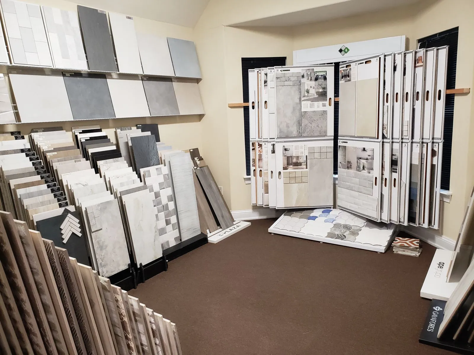 Home Remodel Boutique - Photo 2
