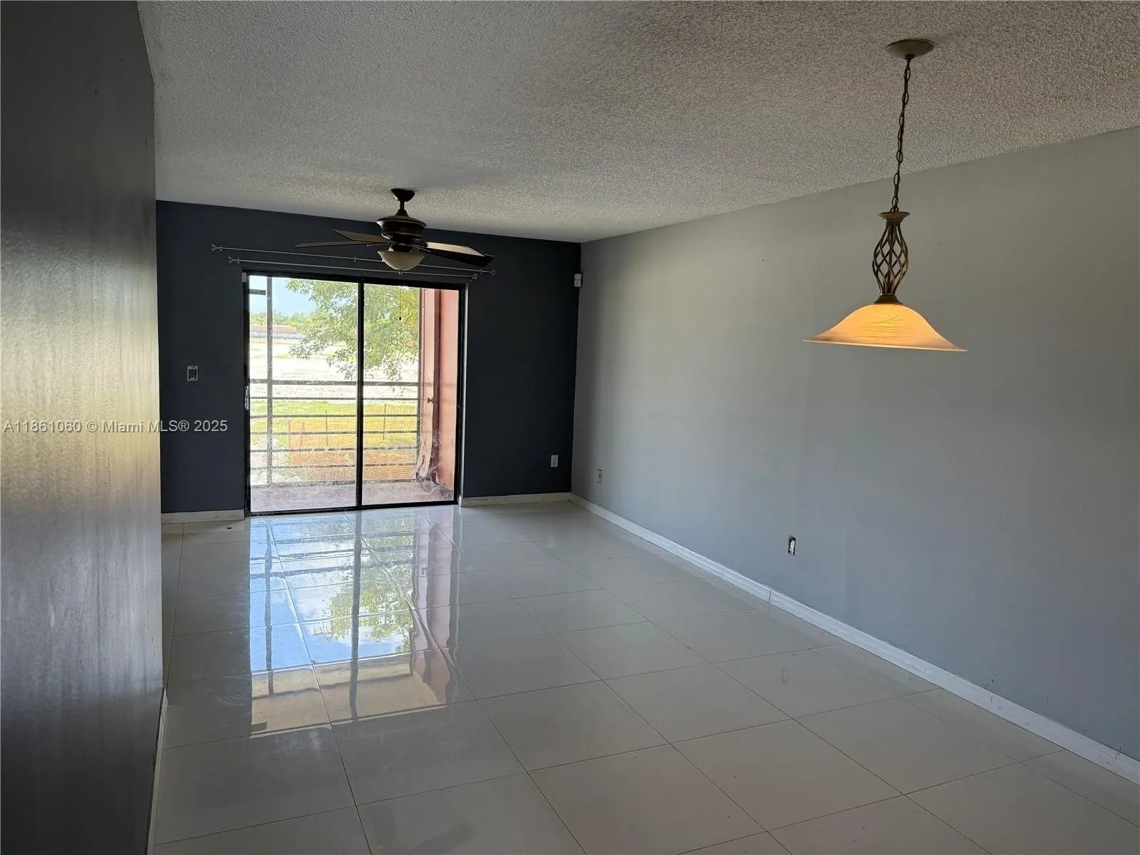842 NE 209th St Apt 201,Miami,FL 33179,USA - Photo 10
