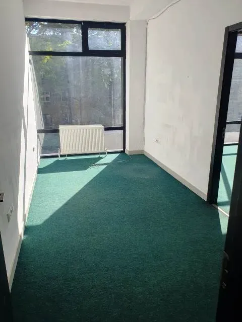 Commercial space for rent in Tbilisi, Saburtalo - Photo 4