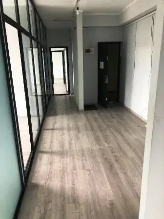 Office space for rent in Tbilisi, Saburtalo - Photo 1