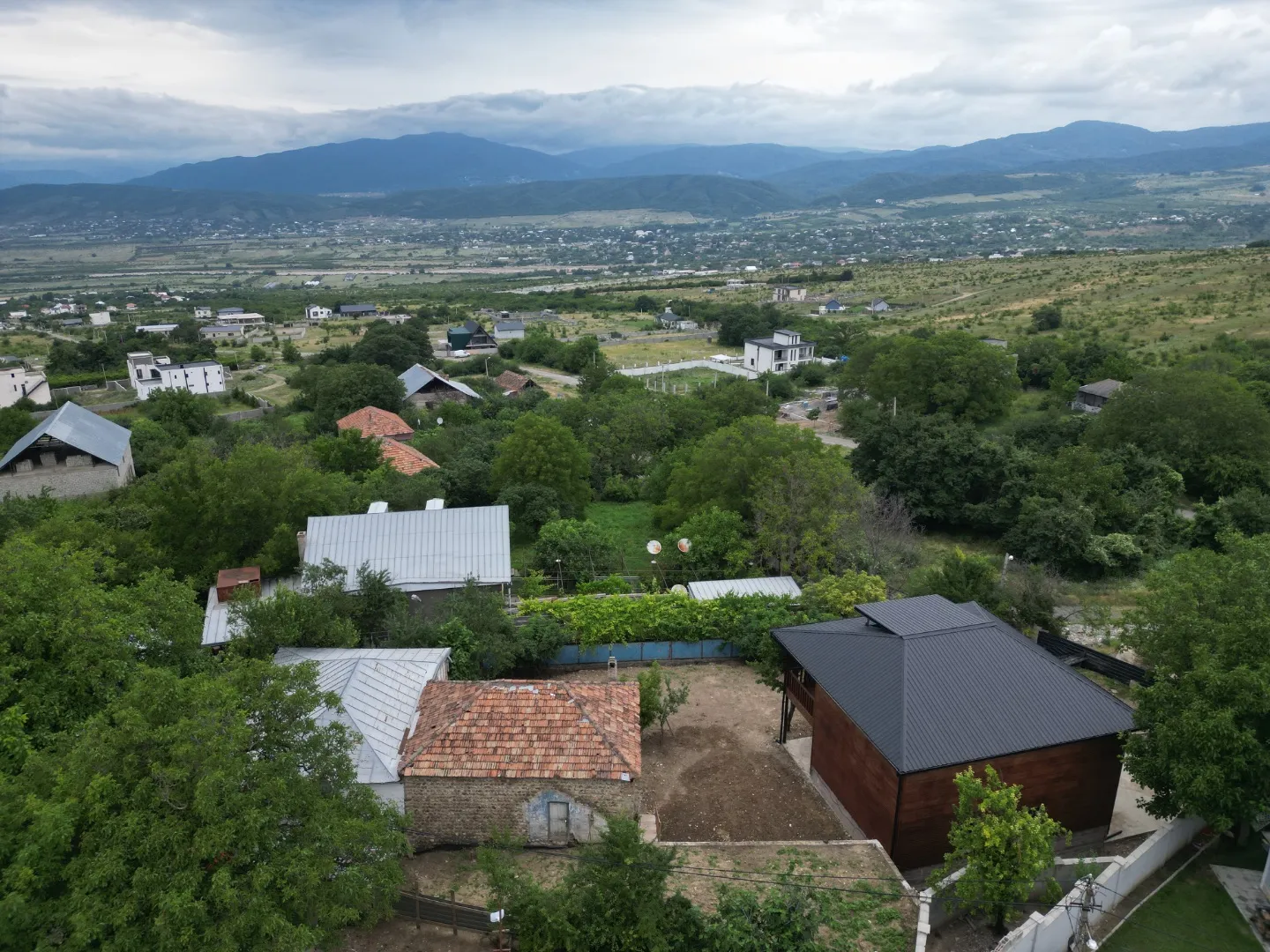 House - Photo 5