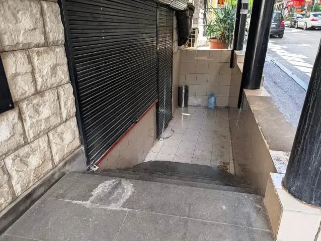 Commercial space for rent in Tbilisi, Vake - Photo 1