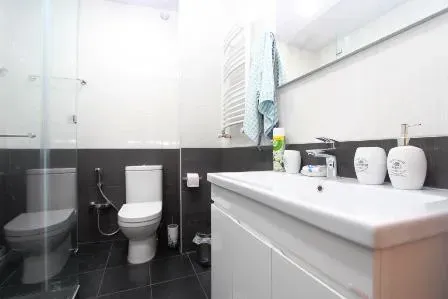 Apartment for sale in Old Tbilisi - Photo 8