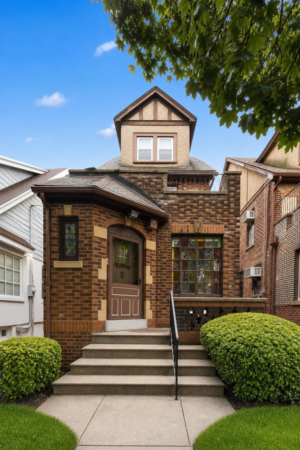 1216 E 28th Street - Photo 1