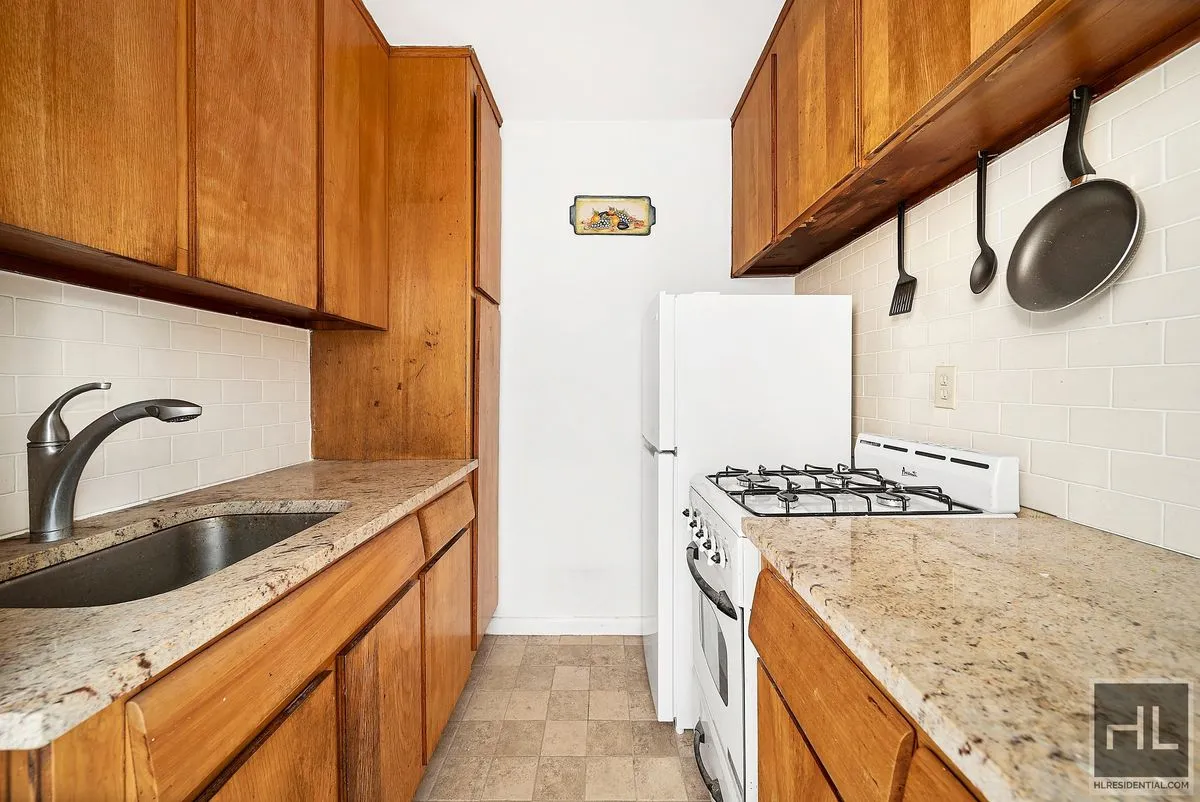 345 E 52nd Street 4K - Photo 6