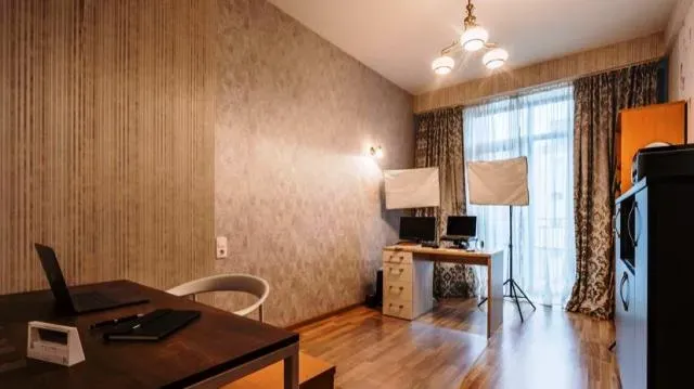 Office space for rent in Tbilisi, Vake - Photo 1