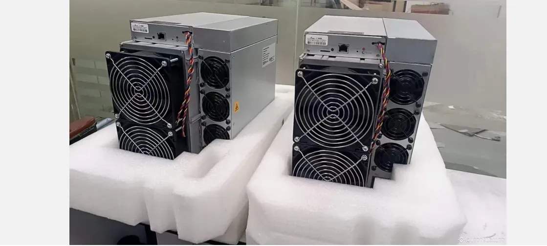wholesales Bitmain Z11,Z15pro,L11pro,S21e XP hyd asic miners - Photo 1