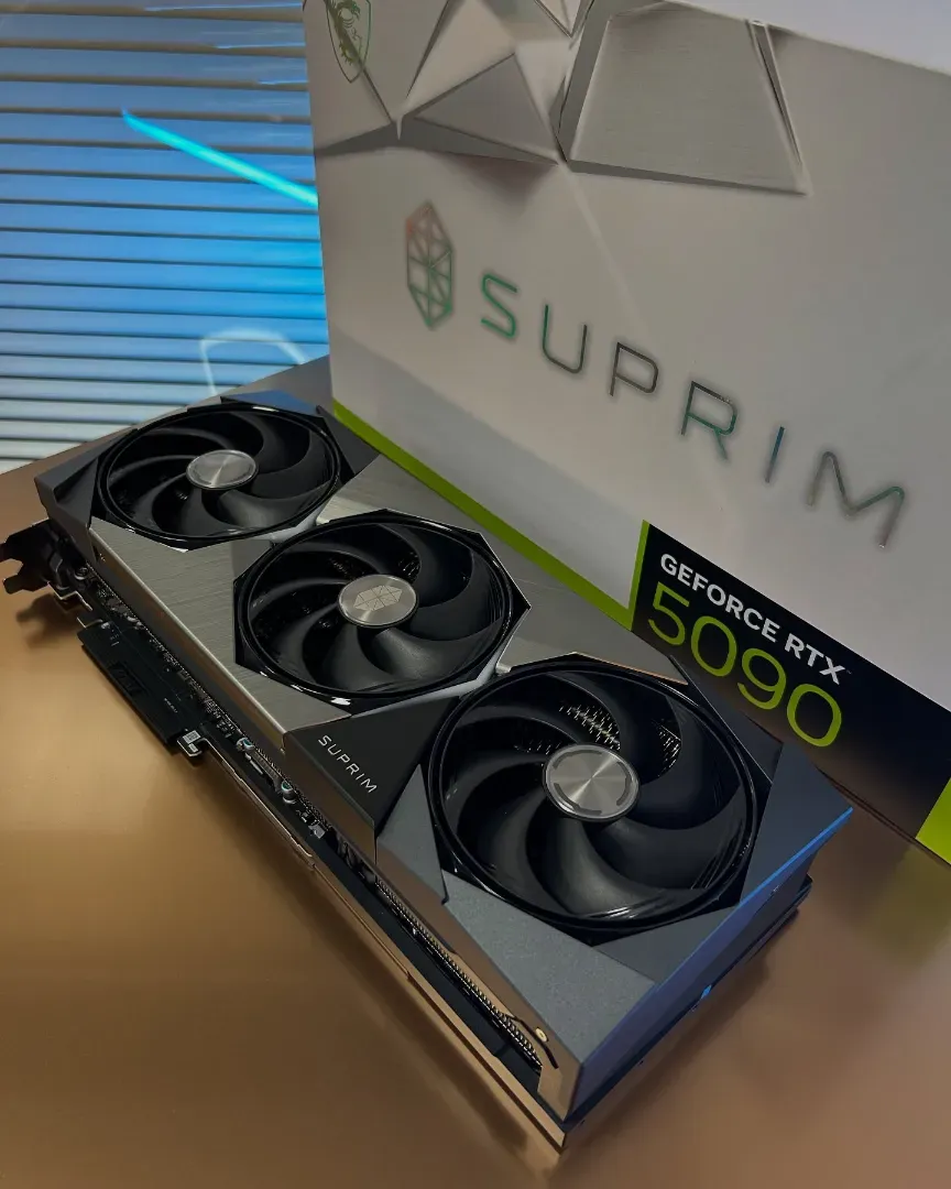 GeForce RTX 5090, RTX 5080, RTX 5070 Ti, RTX 5070, RTX 4090, RTX 4080 Super, RTX 4080, RTX 4070 Ti Super - Photo 5